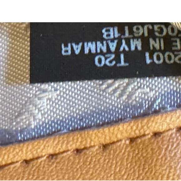 Michael Kors Brown MK Monogram Canvas Passport Holder Wallet 35H9GTVT1B EUC
EUC - Picture 6 of 10